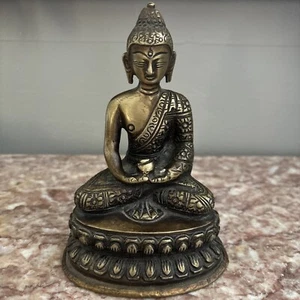 Vintage Thai Style Brass Chiang Saen Buddha 5” Tall Quan Yin - Picture 1 of 3