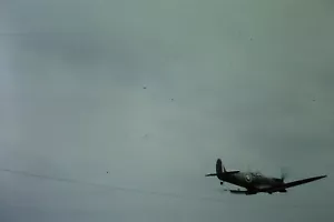 SUPERMARINE SPITFIRE Aircraft - Vintage 35mm SLIDE (1974) - Foto 1 di 2