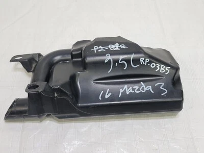 2014-2018 Mazda 3 Engine Air Cleaner Resonator Resonance Chamber OEM PE0113195A Foto 1 de 4