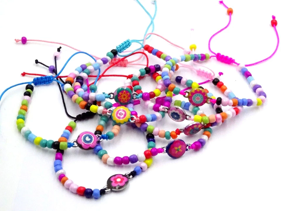 Damen Mädchen Armband verschiedene Motive Freundschaft Modisch Trendig & Chic - Bild 1 von 1
