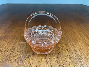 Maniglia applicata cesto vetro miniatura rosa vintage - Foto 1 di 4