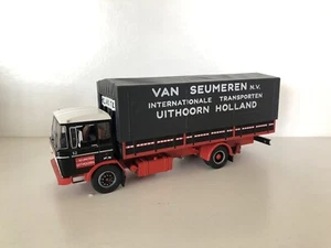 DE AGOSTINI 1:43 Camion d'epoca Trucks DAF 2600 VAN SEUMEREN - Foto 1 di 3