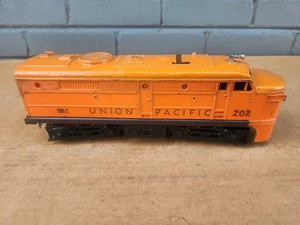 Postwar Lionel 202 Union Pacific Alco Powered Diesel Switcher Locomotive Service - Picture 1 of 17