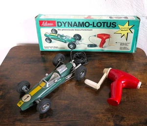 Original Schuco 1079 Lotus Formel 1 Wagen mit Dynamo und OVP - Bild 1 von 18