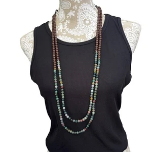Collar de cuentas boho ágata india capas largas acento de madera corbata ajustable verde - Imagen 1 de 6