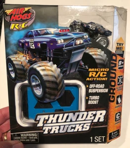AIR HOGS THUNDER TRUCKS MICRO RC LADISLAO 72 Truck/Car Blue TOMY 2009 - Picture 1 of 2