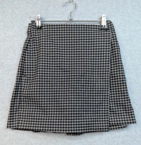 Uniqlo Skirt Skort Womens Small Black Check Shorts Back Elastic Waist Casual - Picture 1 of 15