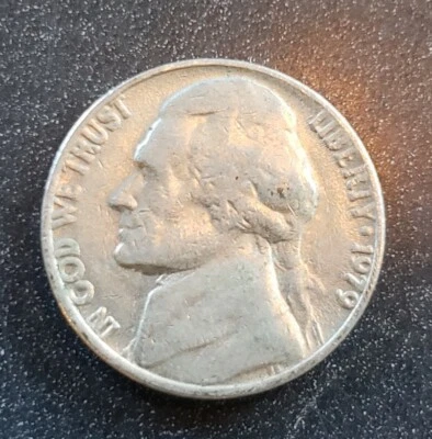 1979 Jefferson Nickel DDO — Nice Big Puffy Letters! Error Coin - Image 1 of 4