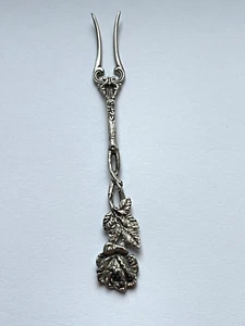 Vorlegegabel Heidelberger Rose Antik Christoph Bach 835 er Silber . - Bild 1 von 6