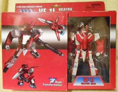 Robotech Macross VF-1J Valkyrie Milia 1/100 scale transformable figure - Image 1 of 4