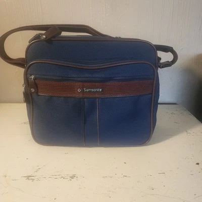 Vintage SAMSONITE 1987 Personal Bag SILHOUETTE 4 Deluxe NAVY Case Travel - Image 1 of 4