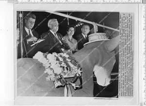 jo-4146 1960 orig Foto Politik Sen John F Kennedy, Lyndon Johnson, Lady Bird J - Bild 1 von 2