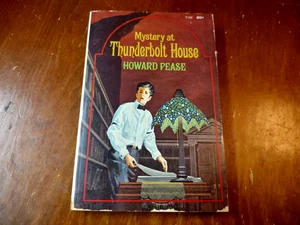 Mystery at Thunderbolt House by Howard Pease 1970 (7th Printing) - Picture 1 of 3