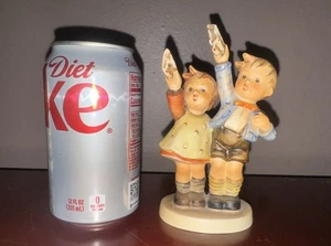 Vintage Goebel HUMMEL " GOODBYE " Auf Wiedersehen Figurine W GERMANY 153/0 - Picture 1 of 6