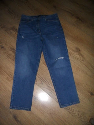 Ladies Papaya Stretch jeans with rip detail size 16 straight leg 29 inch - Image 1 of 4