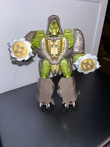 Transformers WFC Kingdom Beast Wars Universe Maximal Rhinox Complete - Picture 1 of 2