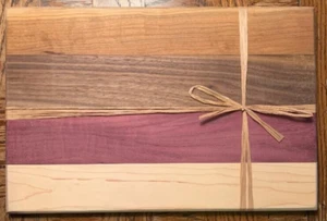 Brand New Wooden Charcuterie Board/Cutting Board, 15 x 10 inches - Picture 1 of 1