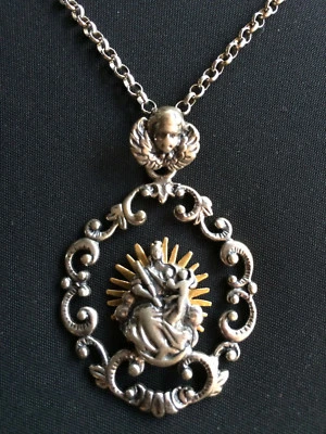 Antico pendente argento 800 Madonna con Gesù patrona Bavaria Tracht P53 - Immagine 1 di 4