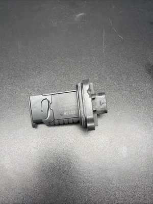 Sensor de masa de aire usado Bosch 0280218266 13627602038 BMW F80 F82 M3 M4 MAF OEM Foto 1 de 3