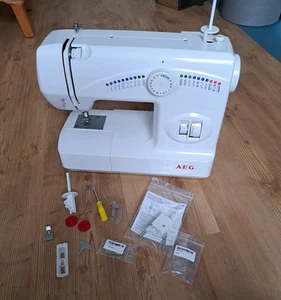 AEG 11210, Elektrische Nähmaschine, 20 Sticharten, 75 Watt - Bild 1 von 10