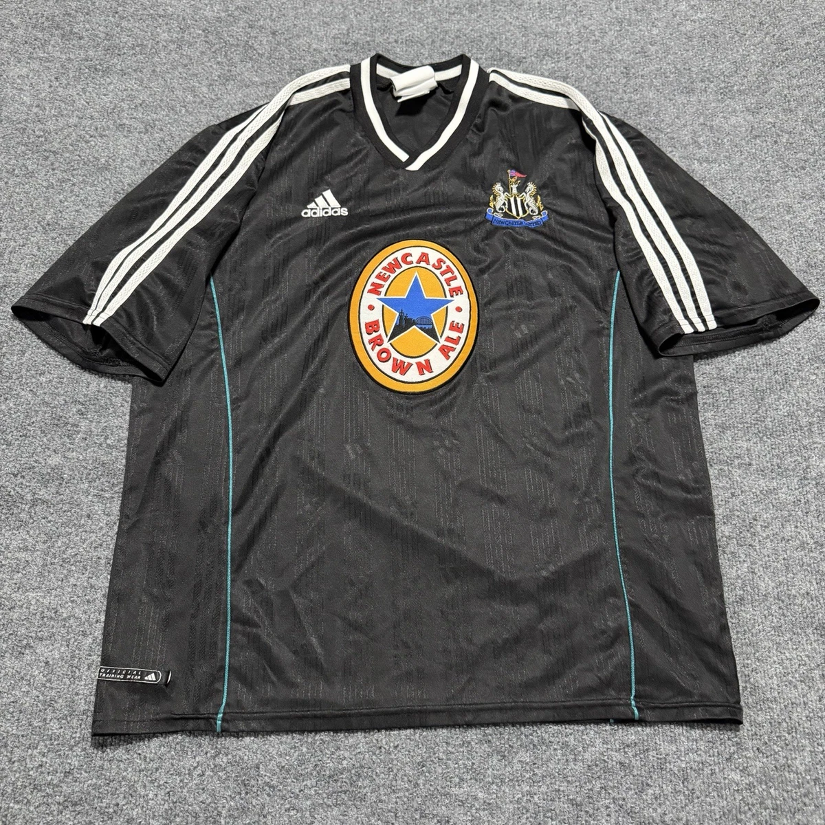 Preços baixos em Adidas Newcastle United International Club