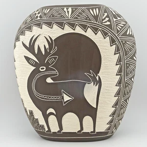 Acoma Pueblo - Vaso cuscino in ceramica con alce o cervo corna - di M&R Romero - Foto 1 di 15