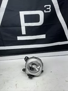 2014 - 2018 BMW X3 X4 X5 X6 RIGHT Passenger 12V Fog Light Lamp 7560200001 OEM - Picture 1 of 13