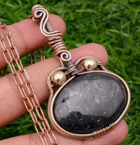 Nuummite Cat Shape Copper Wire Wrapped Handmade Jewelry Pendant Necklace - Picture 1 of 7
