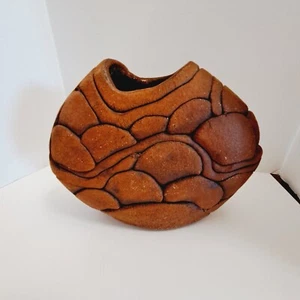 Terracotta 5.5'' Vase Fish Scale Design Signed - Picture 1 of 9