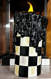 MACKENZIE CHILDS COURTLY CHECK MELTING CANDLE- 8” - Picture 1 of 4