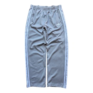 Adidas Trefoil Track Pants Grey 3 Stripes Zip Pockets Mens Medium/Large - Picture 1 of 9