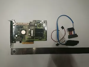 Dell PERC - PE 5/iR SAS/SATA RAID Controller (0UN939) - Picture 1 of 4