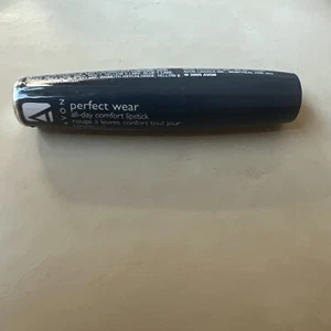 Avon Perfect Wear Lipstick. Blossom - Picture 1 of 4
