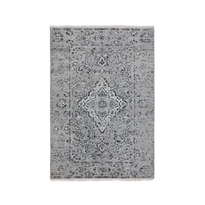 3'1"x5'1" Gray Farsian Silk With Textured Wool Hand Knotted Oriental Rug R58104 - Picture 1 of 8