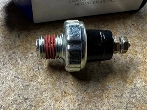 Napa OP6364 Oil Pressure Switch - new open box - Picture 1 of 2