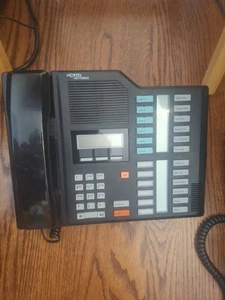 Nortel M7324 Executive Telefon NT8B40 (schwarz) - Bild 1 von 4