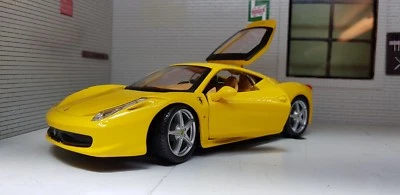 Ferrari 458 Italia Yellow F142 Bburago Diecast 26003 BNIB 1:24 Scale Model Car - Image 1 of 4
