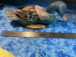 Wooden handpainted duck - Picture 1 of 4