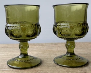 Indiana Glass Kings Crown Thumbprint Stemmed Glass Green 4.5" Tall - Picture 1 of 5