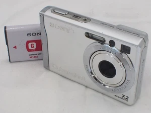 Sony Cyber-shot DSC-W80 Digital Camera 7.2MP 3x zoom - Picture 1 of 3