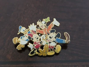Disney Pin, 2006, Paris, Fab 5 Mickey Minnie Donald Goofy Pluto - Picture 1 of 2