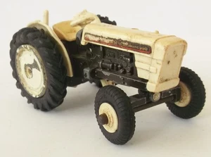 Dinky - David Brown 990 tractor - white - for restoration - 305 - Picture 1 of 6