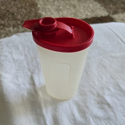 Tupperware Ölprinz Essig Öl Dressing Behälter  NEU Ausgießöffnung 450 ml rot - Bild 1 von 3