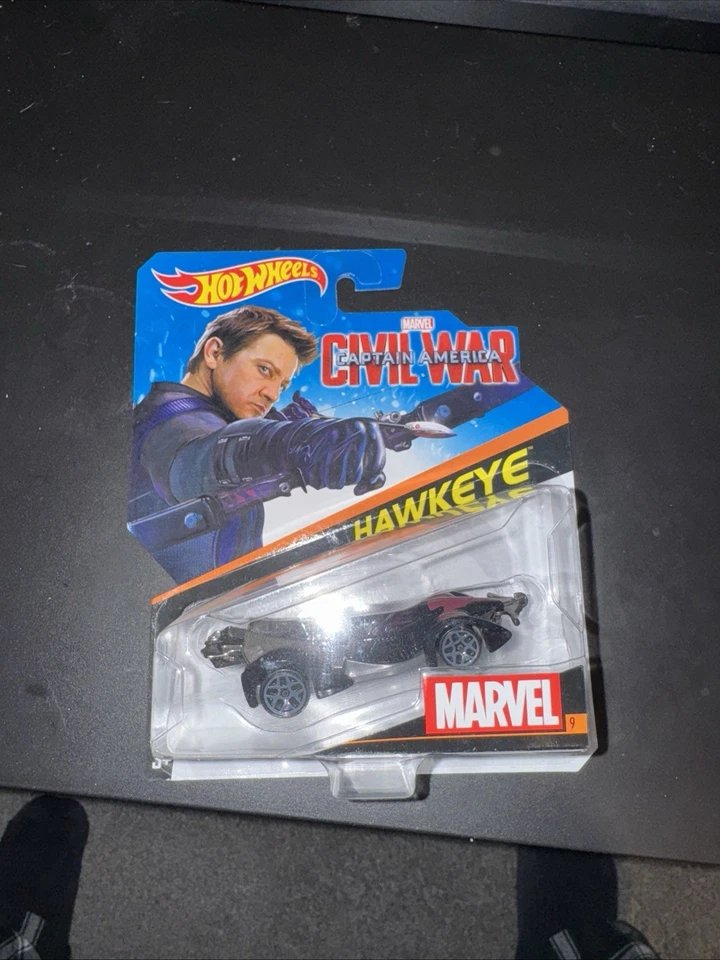 2015 HOTWHEELS MARVEL CAPTAIN AMERICA CIVIL WAR - Image 1 of 1