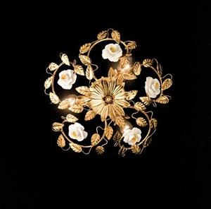PLAFONIERA A 3 LUCI FERRO BATTUTO PORCELLANA FOGLIA ORO COLL.PRE ART.PL122/30 - Picture 1 of 1