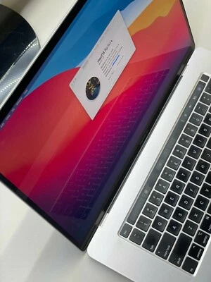 2019 16" MacBook Pro 2.3GHz i9 8-Core/32GB RAM/1TB Flash/5500M 8GB/Silver + Box - Image 1 of 4