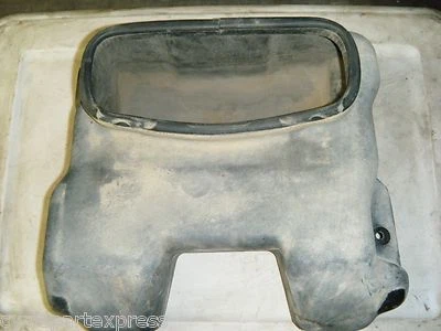 Suzuki King Quad 300 1992 LTF4WDX caja de herramientas trasera caja de almacenamiento 47431-19B00 Foto 1 de 4