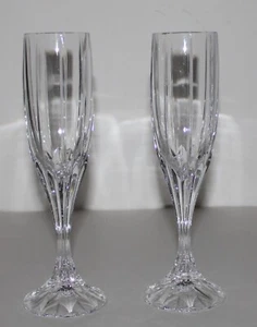 Mikasa Park Lane Fluted Champagne Glasses Blown Glass Elegant Crystal Set of 2 - Picture 1 of 7