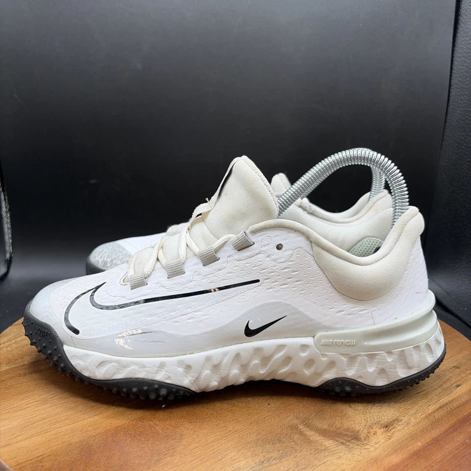 Nike Alpha Huarache Elite 4 Turf Women's Size 6 Softball Shoes FD2746-102 White - Image 1 of 4