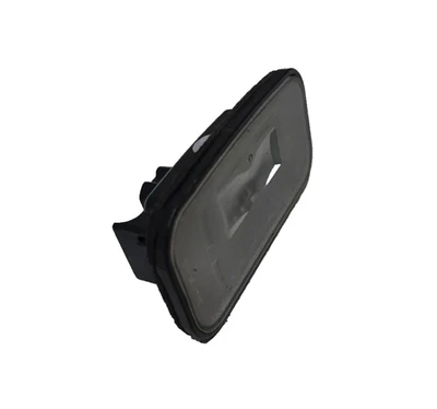 TOYOTA OEM CAMRY 2018-2024 REAR RIGHT PASSENGER SIDE LICENSE PLATE LIGHT LAMP - Image 1 of 4